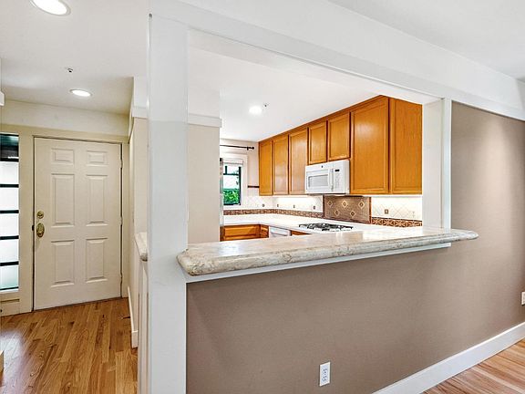 5th image of 130 Rice Lane