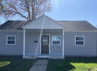 425 Lee Blvd, Seymour, IN 47274