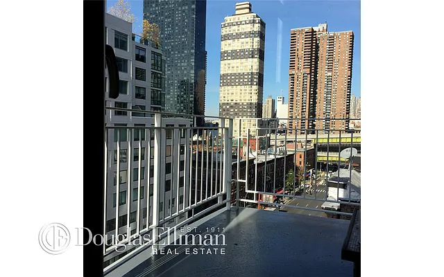 Rented by Douglas Elliman | media 28