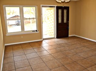 3425 Tourist Dr, North Richland Hills, TX 76117