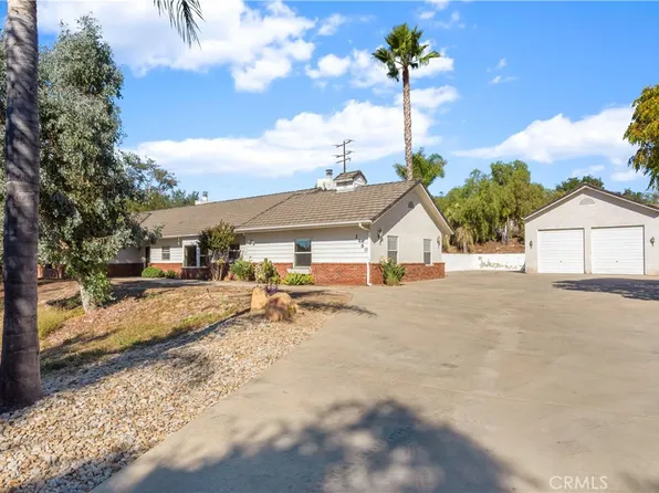 2460 Reche Rd, Fallbrook, CA 92028