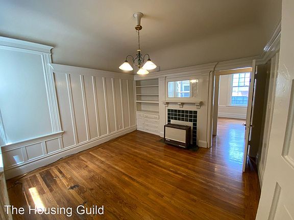 2nd image of 1369 Sacramento St APT 1