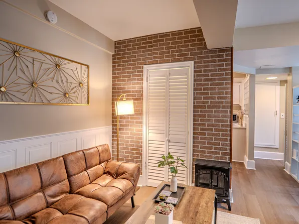 987 Memorial Dr #G73, Cambridge, MA 02138