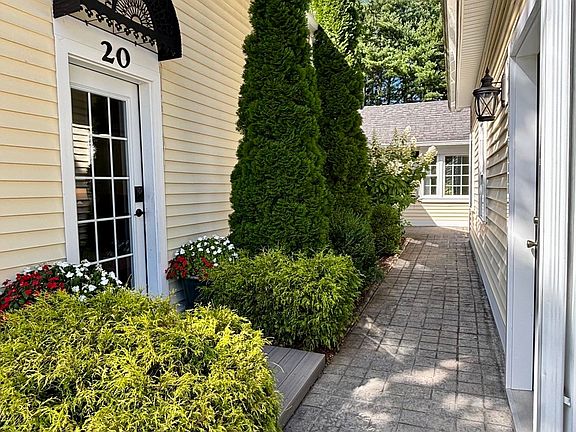 5th image of 20 Todd Hill Road