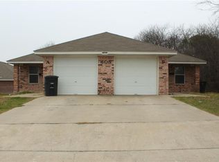 605 N Gilmer St, Killeen, TX 76541
