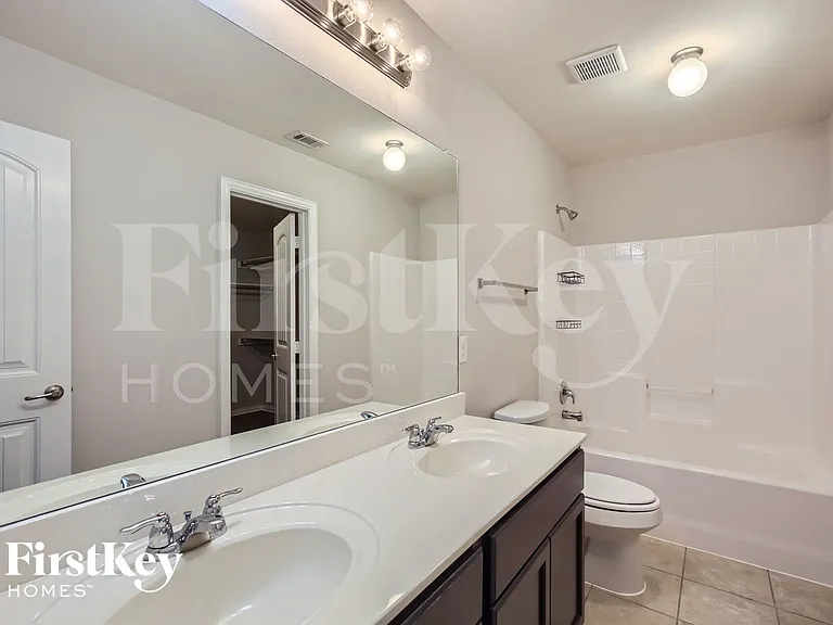 278 Meadowcrest Dr — Photo 15