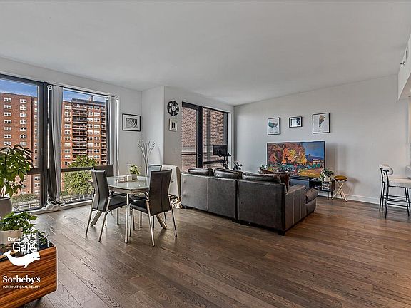 5th image of 107-06 Queens Blvd #6H