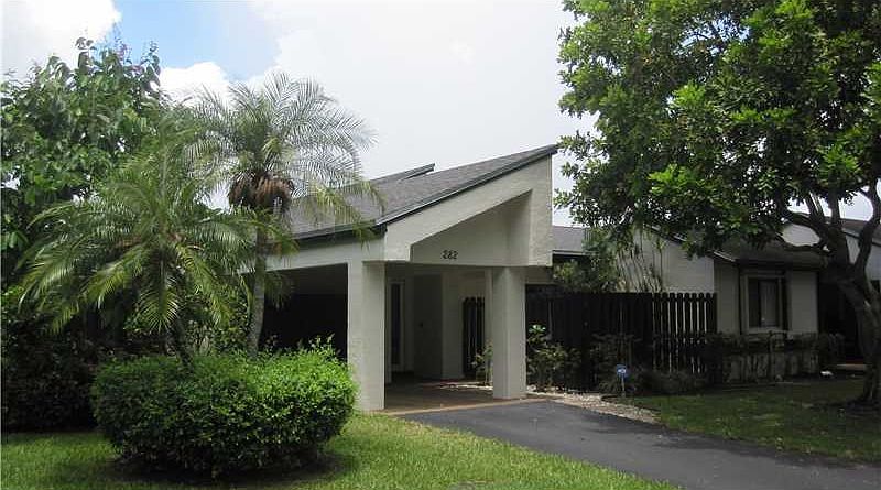 1st image of 282 Fairway Cir #77