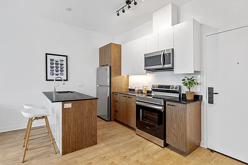 Floor plan 2 Bedroom 2 Bed 1 Bath 7