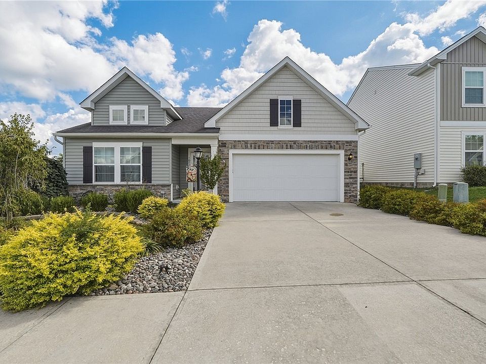 1st image of 1040 Colonial Dr