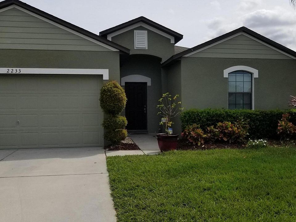 1st image of 2233 Tulip Valley Pt