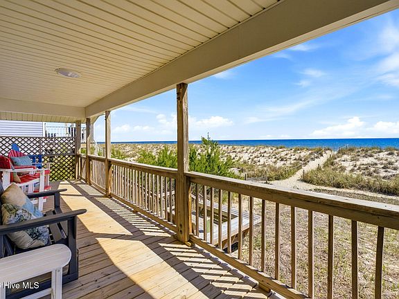 5th image of 2915 E Beach Drive