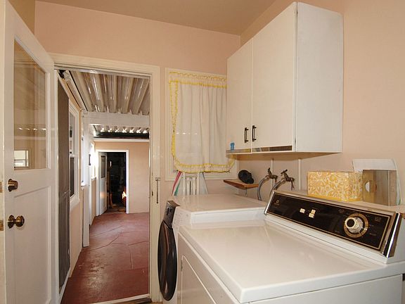 Convenient Indoor Laundry
