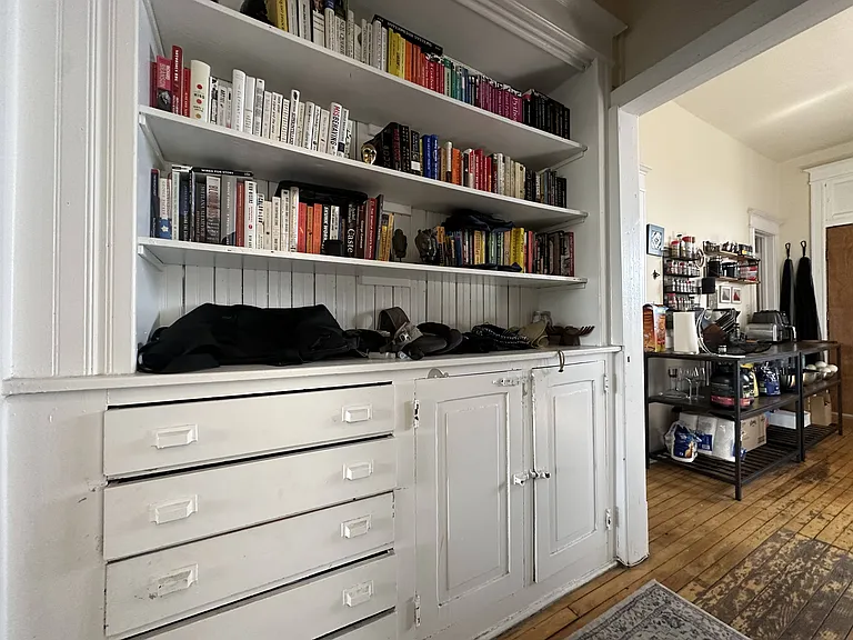 1513 N California Ave — Photo 13
