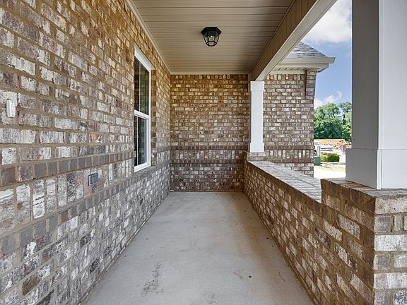 5th image of 6535 Oak Meadow Dr SE