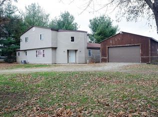 4814 W Bloomington Rd, Champaign, IL 61822