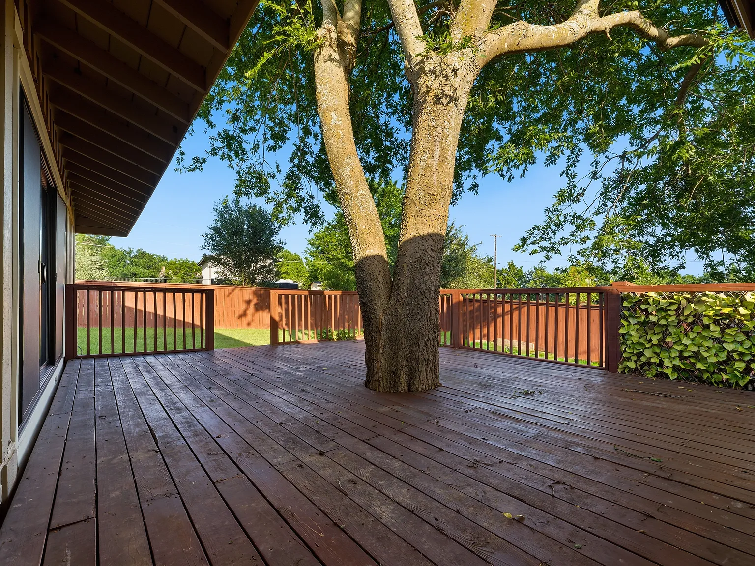 2 bed, 1546 sqft, $2,000 — Photo 4
