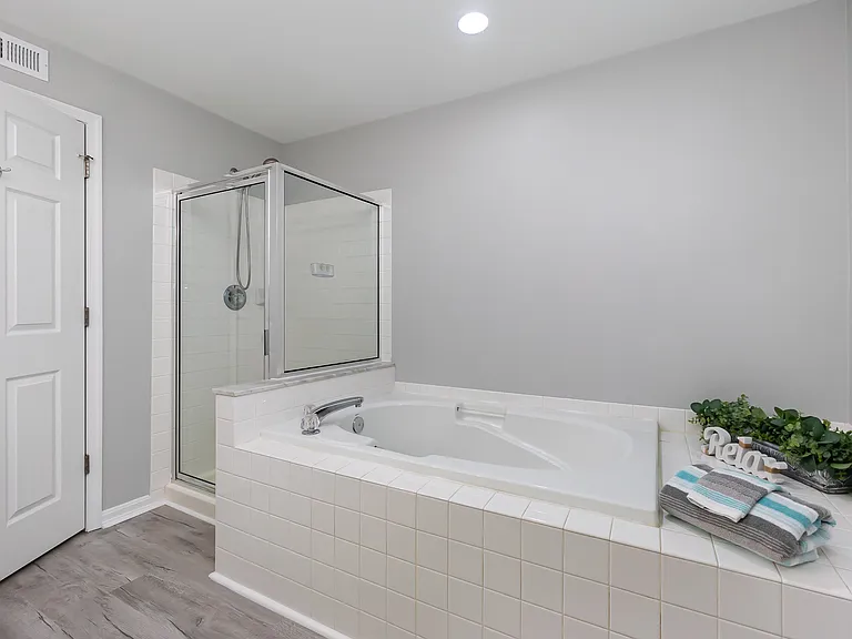 21 Owens Landing Ct #B — Photo 11