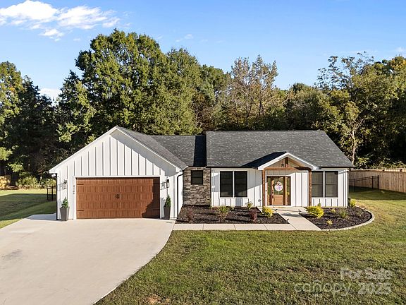 2nd image of 27706 Taylor Ln