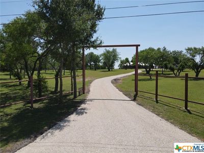 594 Kerr Creek Dr, Gonzales, TX, 78629
