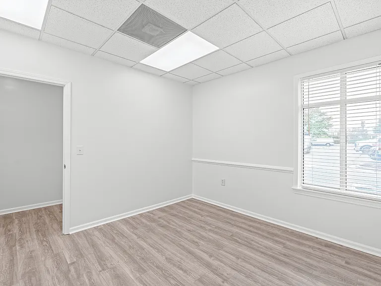 10316 Feldfarm Ln — Photo 27
