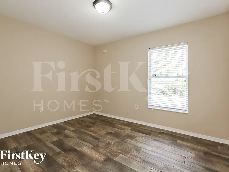 3668 Sandhill Crane Dr — Photo 13
