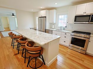 11 Channing St FLOOR 2, Newton, MA 02458