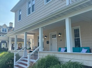 34 Hawley Ave, Milford, CT 06460
