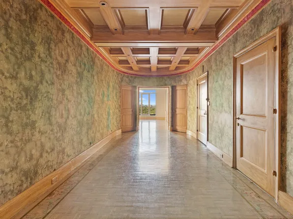 150 Central Park South image 8 of 20