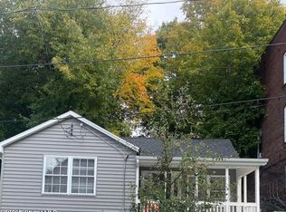 20 Defreest Ave, Troy, NY 12180