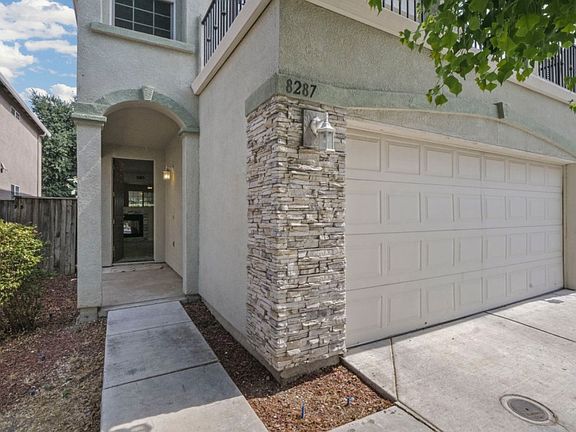 2nd image of 8287 Shay Cir