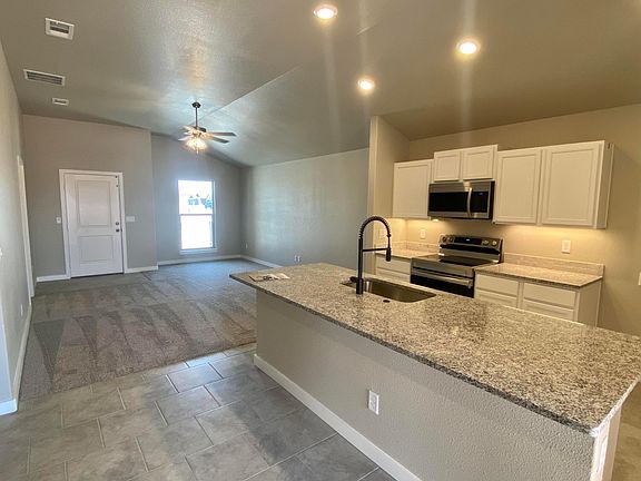 Open floorplan kitchen and living room