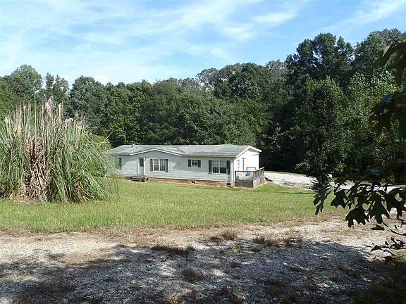 5th image of 1050 White Pine Ln