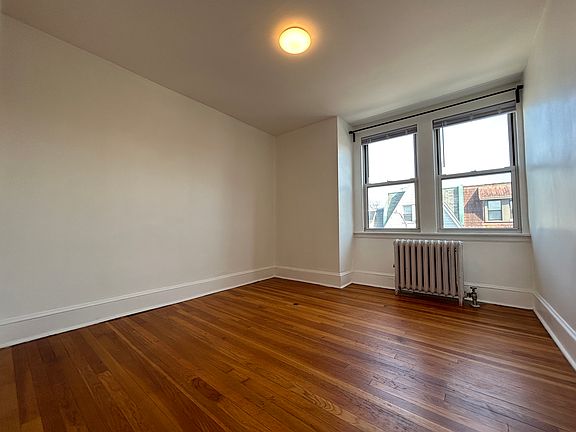 5th image of 20-66 32nd St #2
