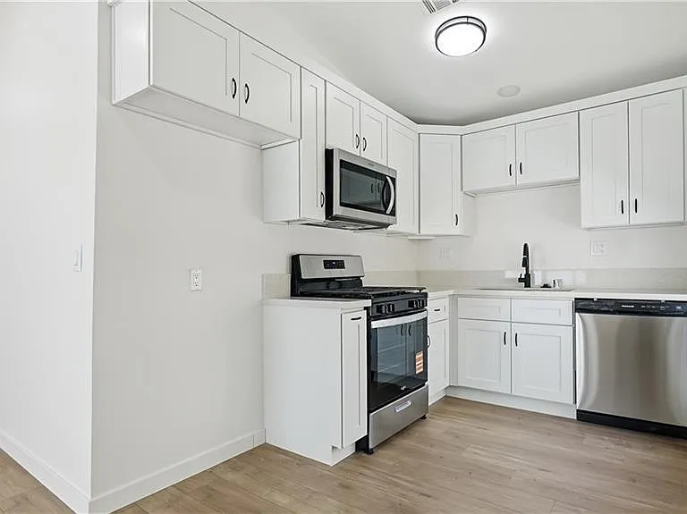 12192 Pluto Dr — Photo 20