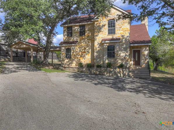 146 Creekview Dr, Canyon Lake, TX 78133