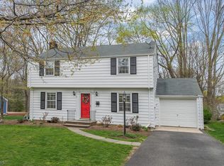 115 Glenbrook Rd, Morris Plains, NJ 07950