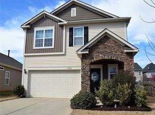 2008 Blue Iris Dr, Matthews, NC 28104