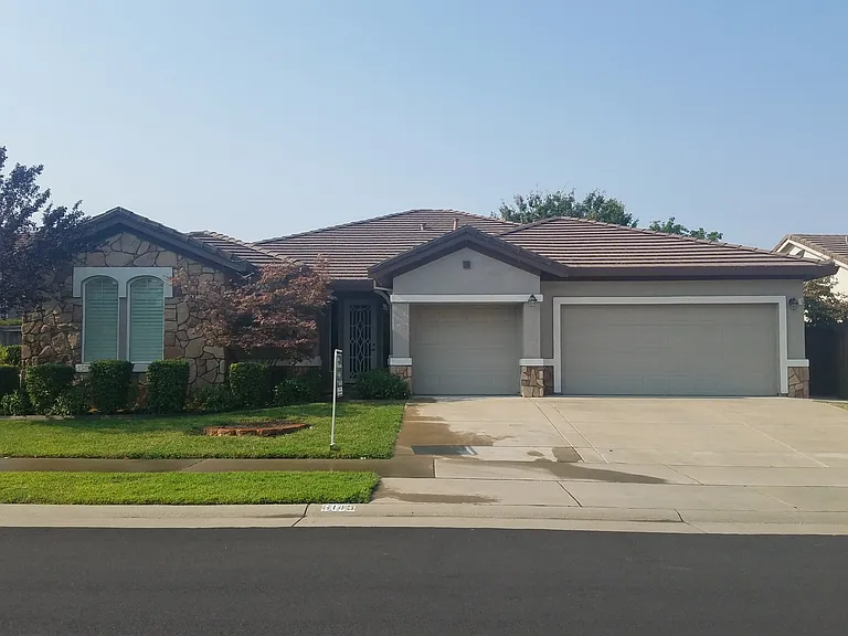 6145 Crater Lake Dr — Photo 27
