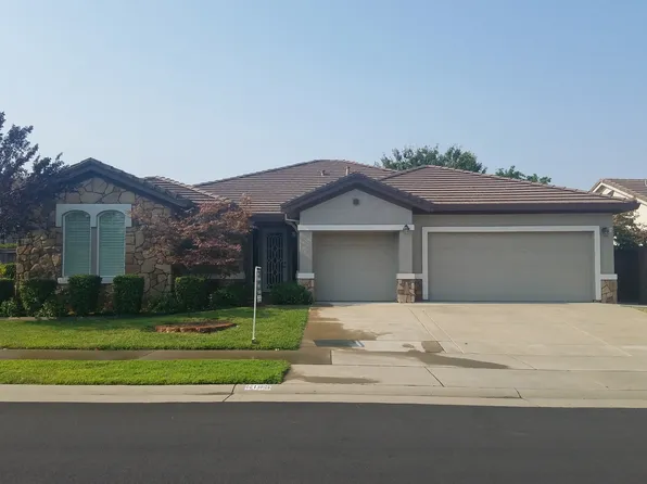6145 Crater Lake Dr, Roseville, CA 95678