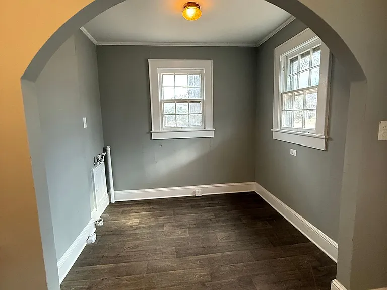 703 Louise St #703 — Photo 2