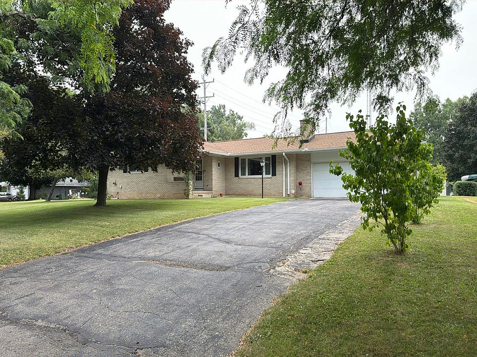1st image of 849 Kennedy St