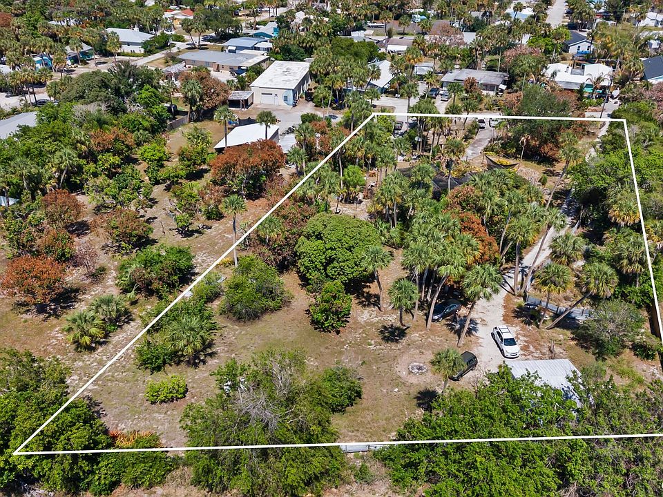 1st image of 2614 NE Palm Avenue