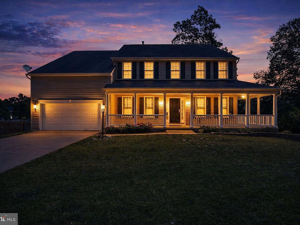 1st image of 18 Cedarview Ct
