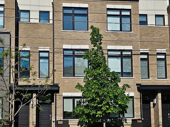 2nd image of 1126A Islington Ave