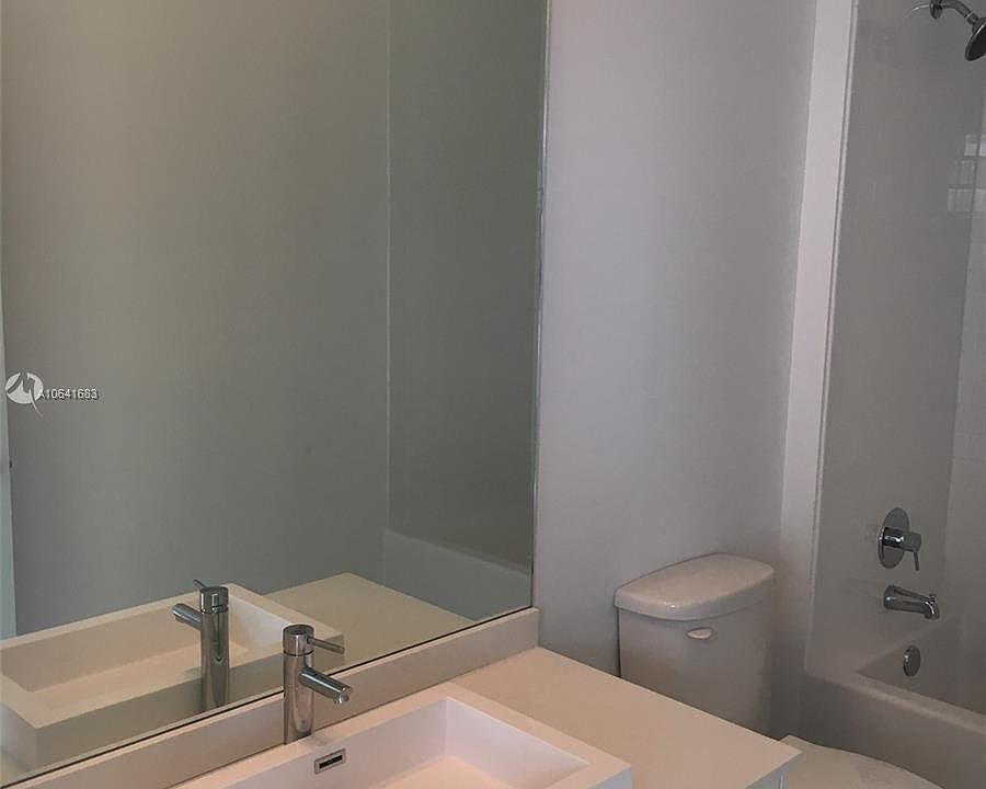 1st image of 150 SE 1st Ave