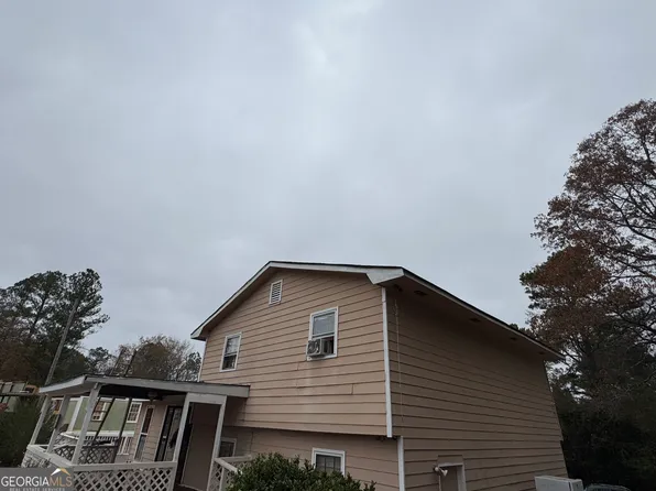35 Pine Hill Dr, Carrollton, GA 30116