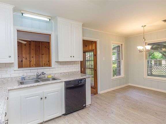4th image of 1033 Wilton Pl
