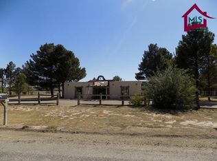 5515 Santa Teresita Dr, Sunland Park, NM 88008