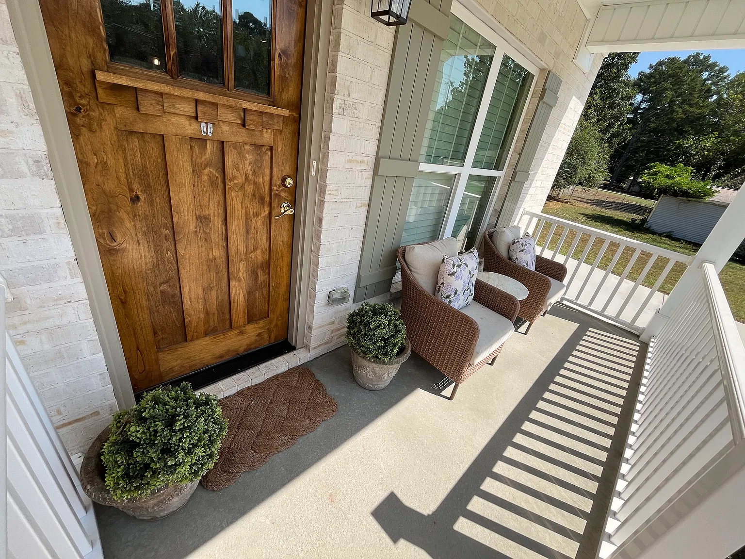 2 bed, 996 sqft, $1,750 — Photo 2